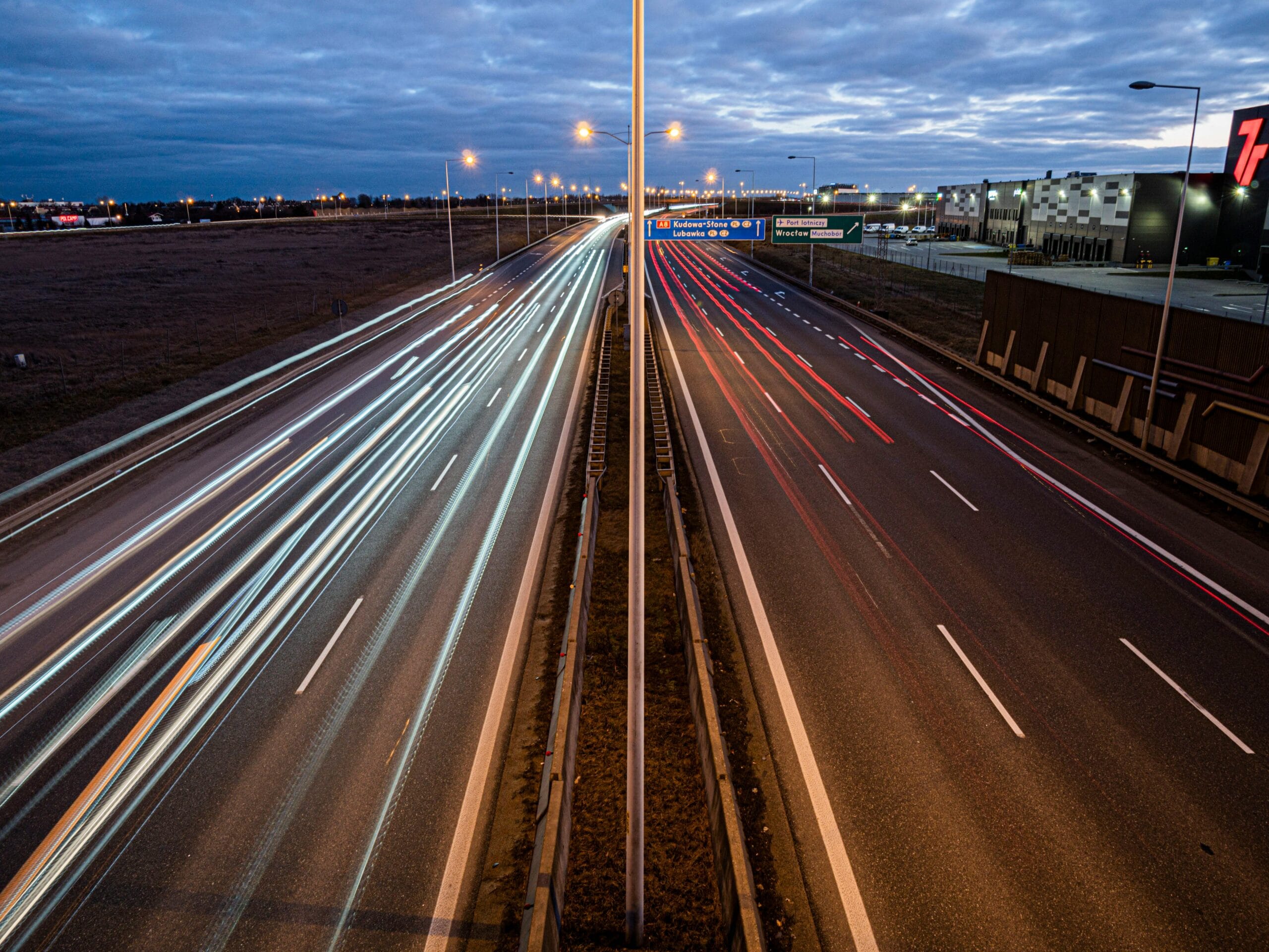 Jak skutecznie promować stronę internetową i zwiększać ruch, widoczność oraz sprzedaż